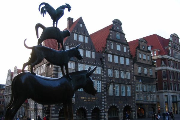 Памятник бременским музыкантам