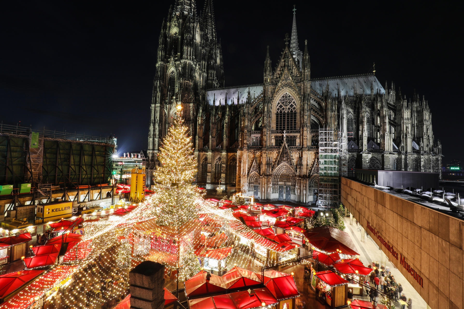 Koeln Weihnachten am Dom